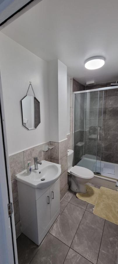 شقة غيلينغهام  في Vh Premier Flat 3 المظهر الخارجي الصورة